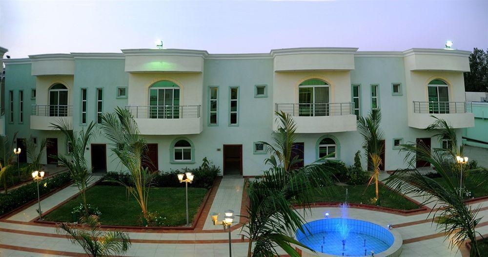 Al Waha Hotel Djedda Buitenkant foto