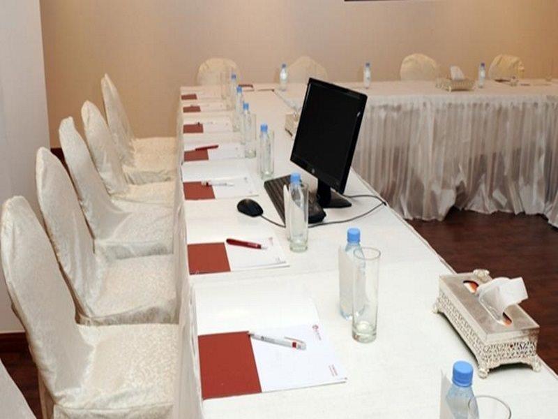 Al Waha Hotel Djedda Buitenkant foto