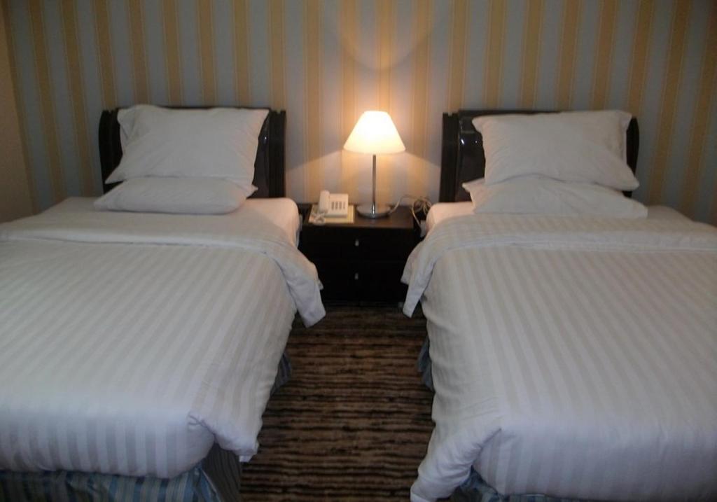 Al Waha Hotel Djedda Buitenkant foto