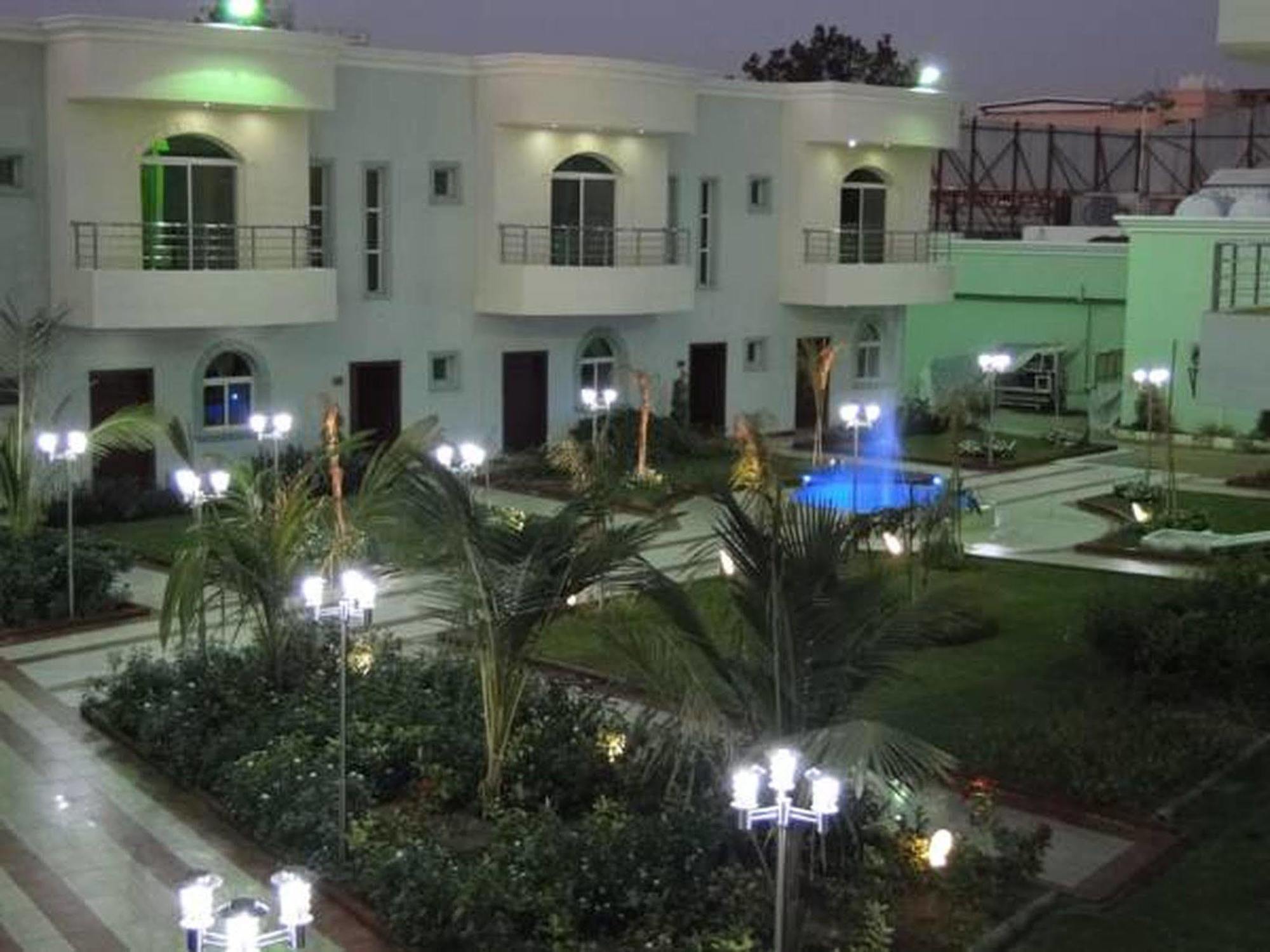 Al Waha Hotel Djedda Buitenkant foto
